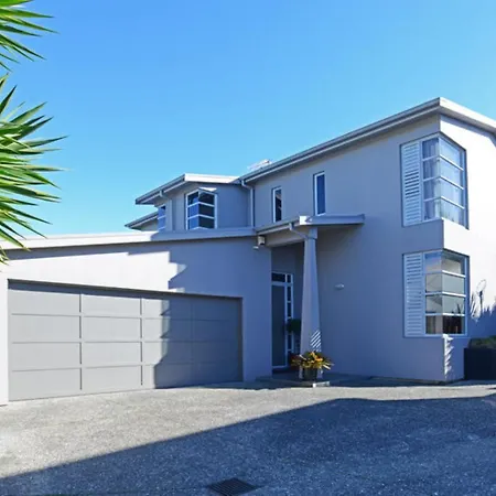 Stay Auckland-2